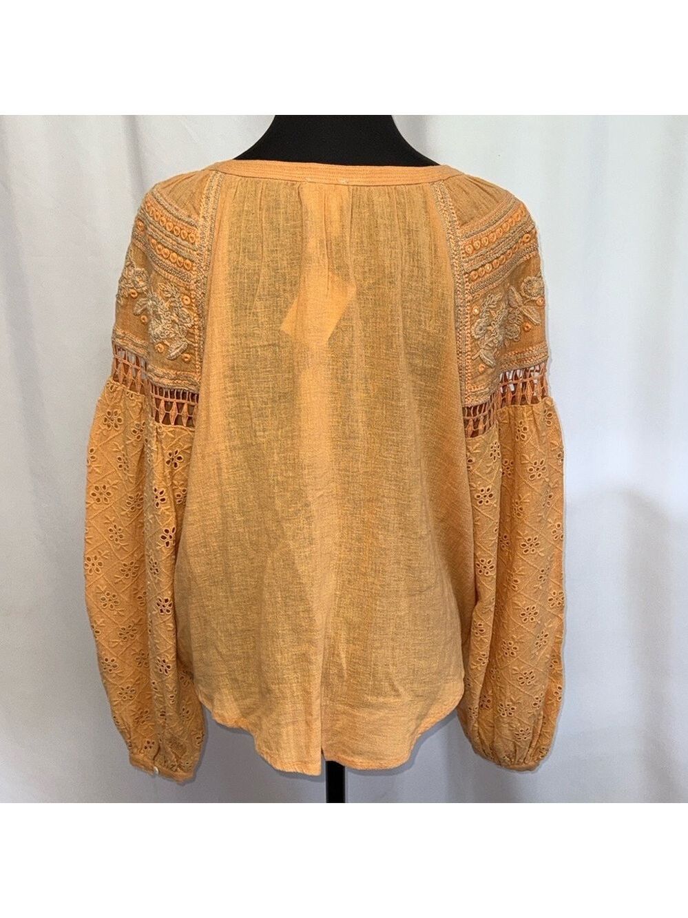 Atelier Nicole Miller Large Terracotta Eyelet Lace Peasant Blouse NWT - Picture 2 of 8